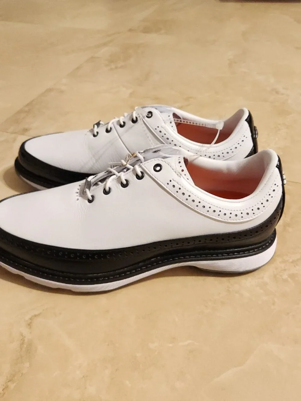 Adidas MC80 Spikeless Golf Shoes White/Black Leather Saddle ID4750 Men Size 9.5